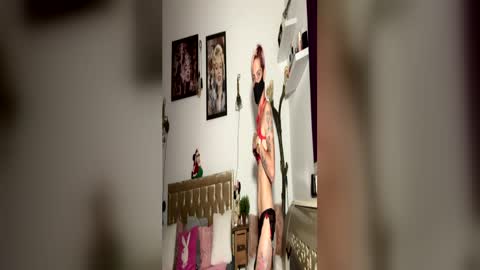Nina online show from June 29, 8:09 pm