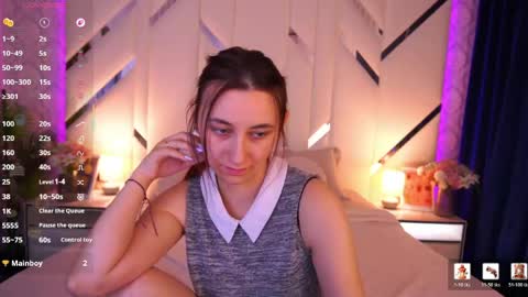 Snapshot of shyy_jany chatting on June 6, 2:33 pm shyy_jany online show from June 6, 2:33 pm