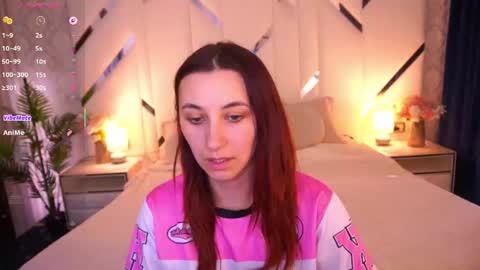 Snapshot of shyy_jany chatting on June 13, 1:31 pm shyy_jany online show from June 13, 1:31 pm