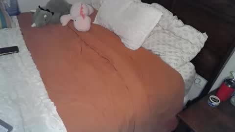 shypetitebaby online show from March 12, 5:08 pm