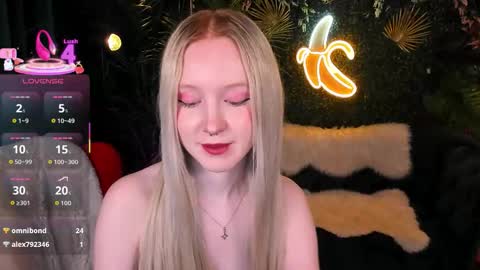 Sia online show from March 5, 6:04 pm