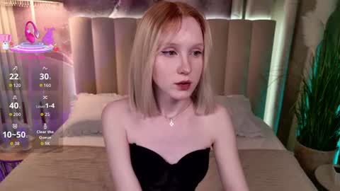 Sia online show from June 9, 12:17 pm