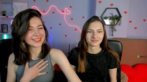 silicia online show from February 10, 2:10 pm