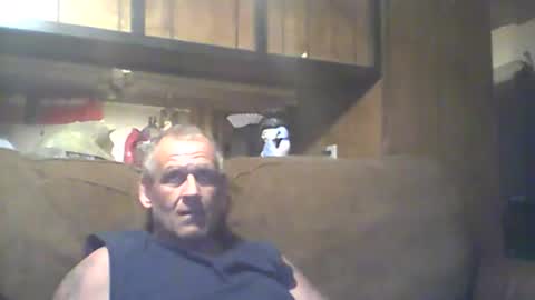 Snapshot of sickone6669947170 chatting on May 21, 2:40 am Bill online show from May 21, 2:40 am