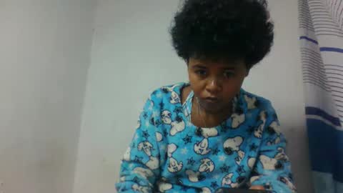 Snapshot of sidelinez chatting on May 12, 6:43 am sidelinez online show from May 12, 6:43 am