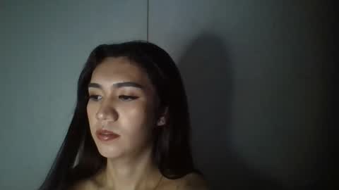 Snapshot of sidney295589 chatting on March 8, 10:43 am Spicy Sidney online show from March 8, 10:43 am