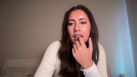 Snapshot of sieena chatting on February 1, 9:13 pm Siena online show from February 1, 9:13 pm