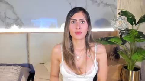 sienna belluccii online show from August 2, 1:31 pm