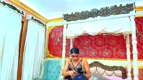 SinnaDark online show from April 30, 11:16 am