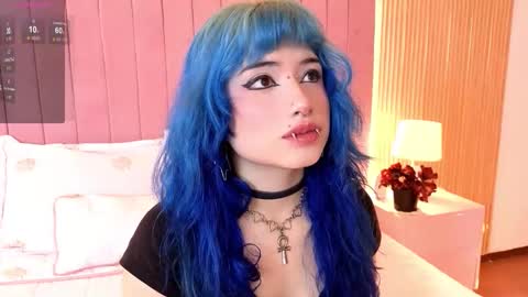 Sienna Desieree online show from April 8, 12:38 pm