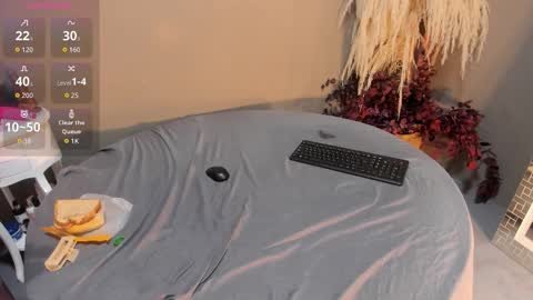 sienna_glow online show from January 17, 1:27 pm