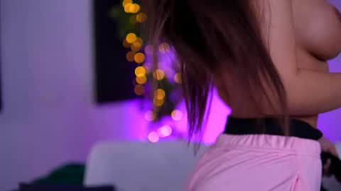 Sienna online show from April 18, 10:08 am