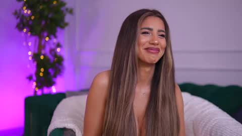 Sienna online show from June 7, 11:36 am