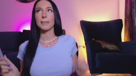 Snapshot of siennastarrr chatting on May 6, 8:03 pm Sienna online show from May 6, 8:03 pm