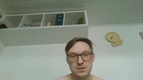 silent_control93 online show from March 8, 3:05 pm