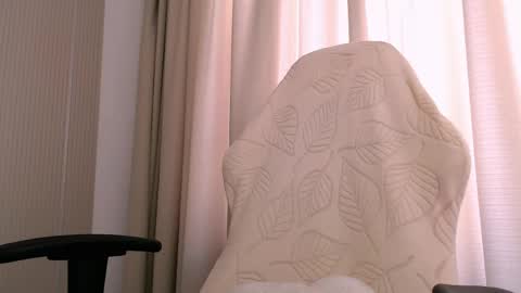 Snapshot of silk_ann chatting on June 8, 5:19 am silk_ann online show from June 8, 5:19 am