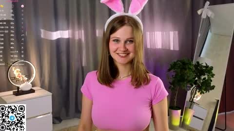 Snapshot of silkenya chatting on May 24, 2:44 pm Alice online show from May 24, 2:44 pm