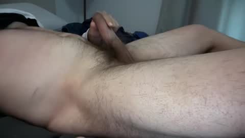 Snapshot of silly_puffin chatting on May 13, 9:28 am silly_puffin online show from May 13, 9:28 am