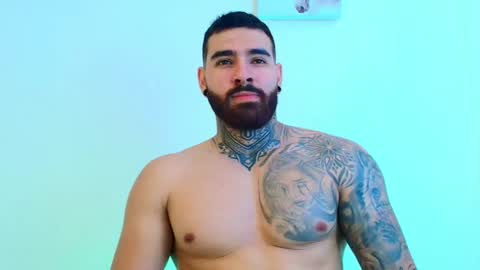 Snapshot of silvano_torrez chatting on February 11, 5:51 pm silavno online show from February 11, 5:51 pm