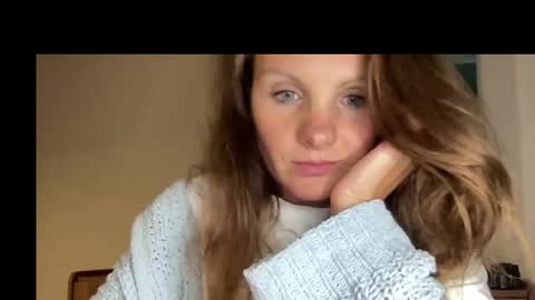 silver_miley online show from October 26, 10:47 pm