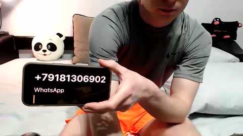 Snapshot of silverbob2024 chatting on March 14, 10:48 pm Sir online show from March 14, 10:48 pm