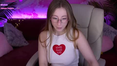  Kristina Kris  online show from March 7, 7:16 am