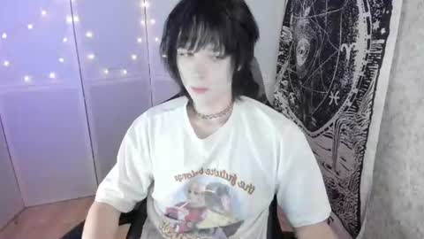 Snapshot of simochka_ chatting on August 8, 4:14 am Simochka online show from August 8, 4:14 am