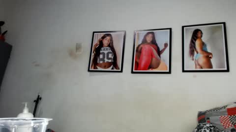 Snapshot of simon222_hot chatting on June 2, 11:45 am simonxxl online show from June 2, 11:45 am