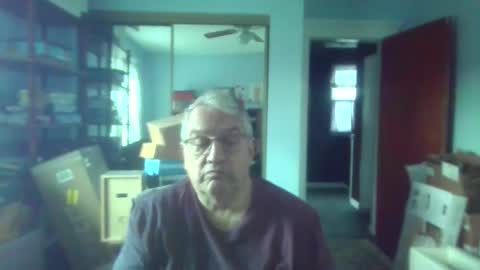 Snapshot of simon6inch chatting on November 11, 5:57 pm simon6inch online show from November 11, 5:57 pm