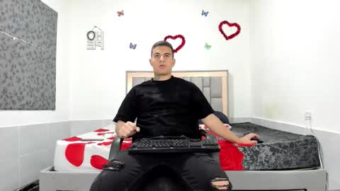 SIMON KELER online show from September 29, 3:00 am