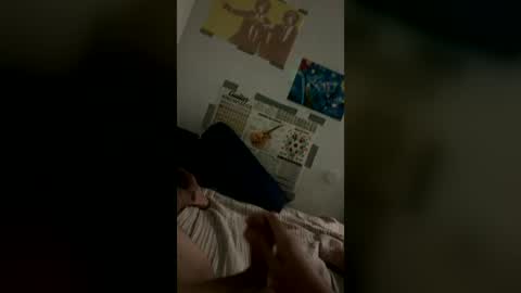 Snapshot of simonlabon444 chatting on August 4, 10:18 am simonlabon444 online show from August 4, 10:18 am