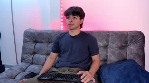  Simon  online show from December 27, 10:05 pm