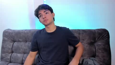  Simon  online show from January 10, 2:23 pm