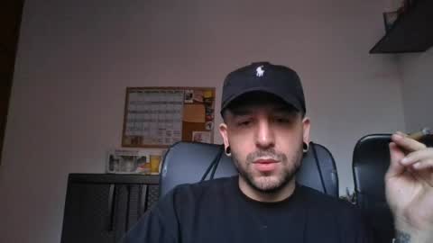 Snapshot of simonm777 chatting on July 27, 5:31 pm simonm777 online show from July 27, 5:31 pm
