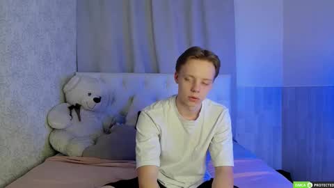 Simon online show from March 6, 9:06 am