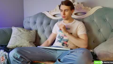 Snapshot of simonwarner chatting on June 29, 3:24 am Simon online show from June 29, 3:24 am