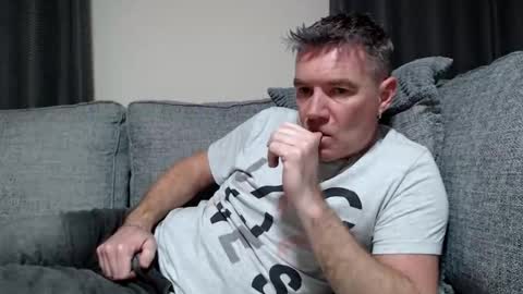 Ricky online show from November 17, 6:46 pm