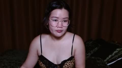 zia online show from April 22, 10:06 am