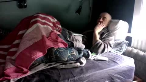 simplyminded online show from February 24, 12:14 pm