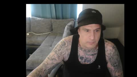 Snapshot of sinalco1975 chatting on March 15, 9:26 am sinalco1975 online show from March 15, 9:26 am