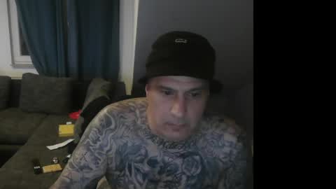 Snapshot of sinalco1975 chatting on May 28, 2:31 am sinalco1975 online show from May 28, 2:31 am