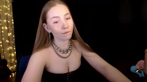 Snapshot of sindiwatsoon chatting on February 2, 3:33 pm Sindi online show from February 2, 3:33 pm