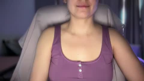 Snapshot of sindrastone chatting on October 20, 5:57 pm Sindra online show from October 20, 5:57 pm