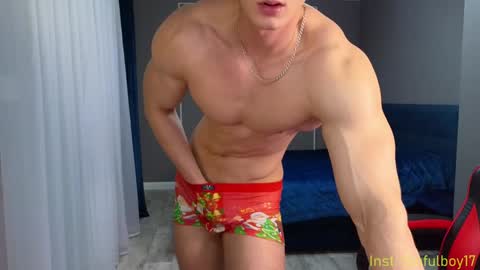 Snapshot of sinffuly chatting on January 30, 9:47 pm Richard online show from January 30, 9:47 pm