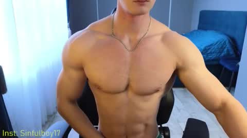 Snapshot of sinffuly chatting on October 13, 10:26 am Richard online show from October 13, 10:26 am