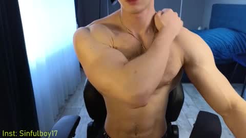 Richard online show from December 5, 10:57 am