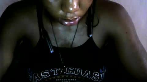 Snapshot of sinful_bitch80 chatting on July 15, 4:34 pm sinful_bitch80 online show from July 15, 4:34 pm