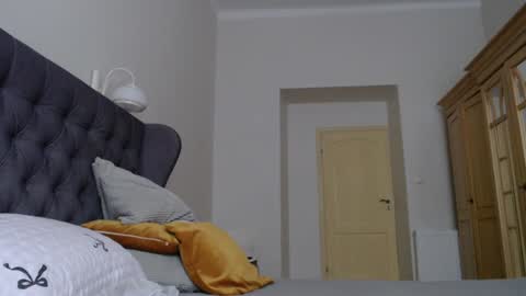 Lina online show from December 16, 8:08 am