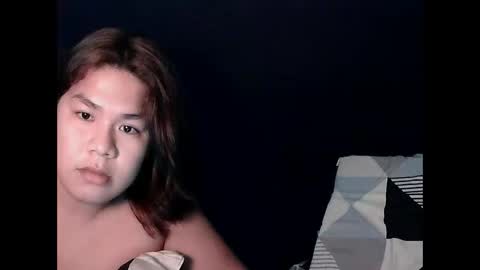 Snapshot of singleheart05 chatting on May 26, 1:01 am singleheart05 online show from May 26, 1:01 am