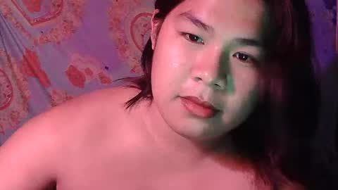 Snapshot of singleheart05 chatting on July 5, 6:42 am singleheart05 online show from July 5, 6:42 am